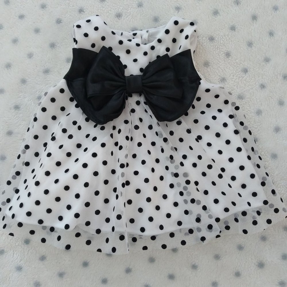COPY - Rare Edition Dress for a Baby Size 3-6 months